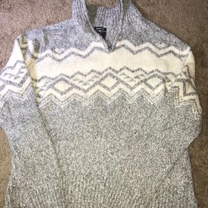 American Eagle Men's Sweater